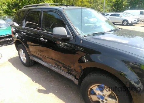 2010 Ford Escape Xlt из США, поврежденный, VIN 1FMCU0D77AKC14929